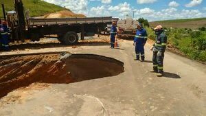 buraco-7897344