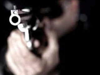 revolver-5144208