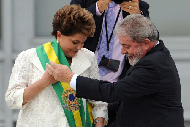 dilma2be2blula-9890744