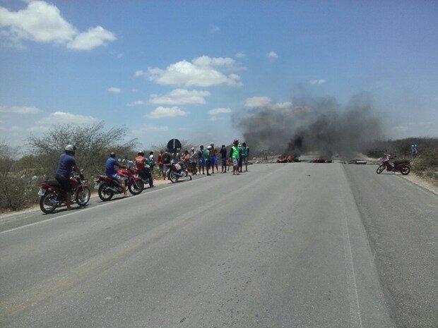 rodovia2binterditada-3573208