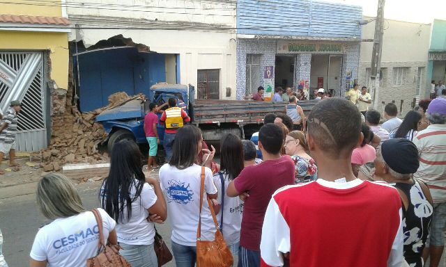 caminh25c325a3o2bdesgovernado2bdestr25c325b3i2bfrente2bde2bpr25c325a9dio2bem2bpalmeira2b252862529-2779425